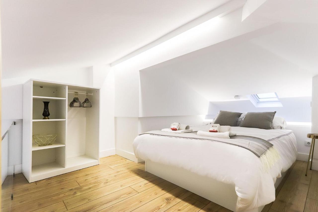 Charming Santos By Homing Lisbon