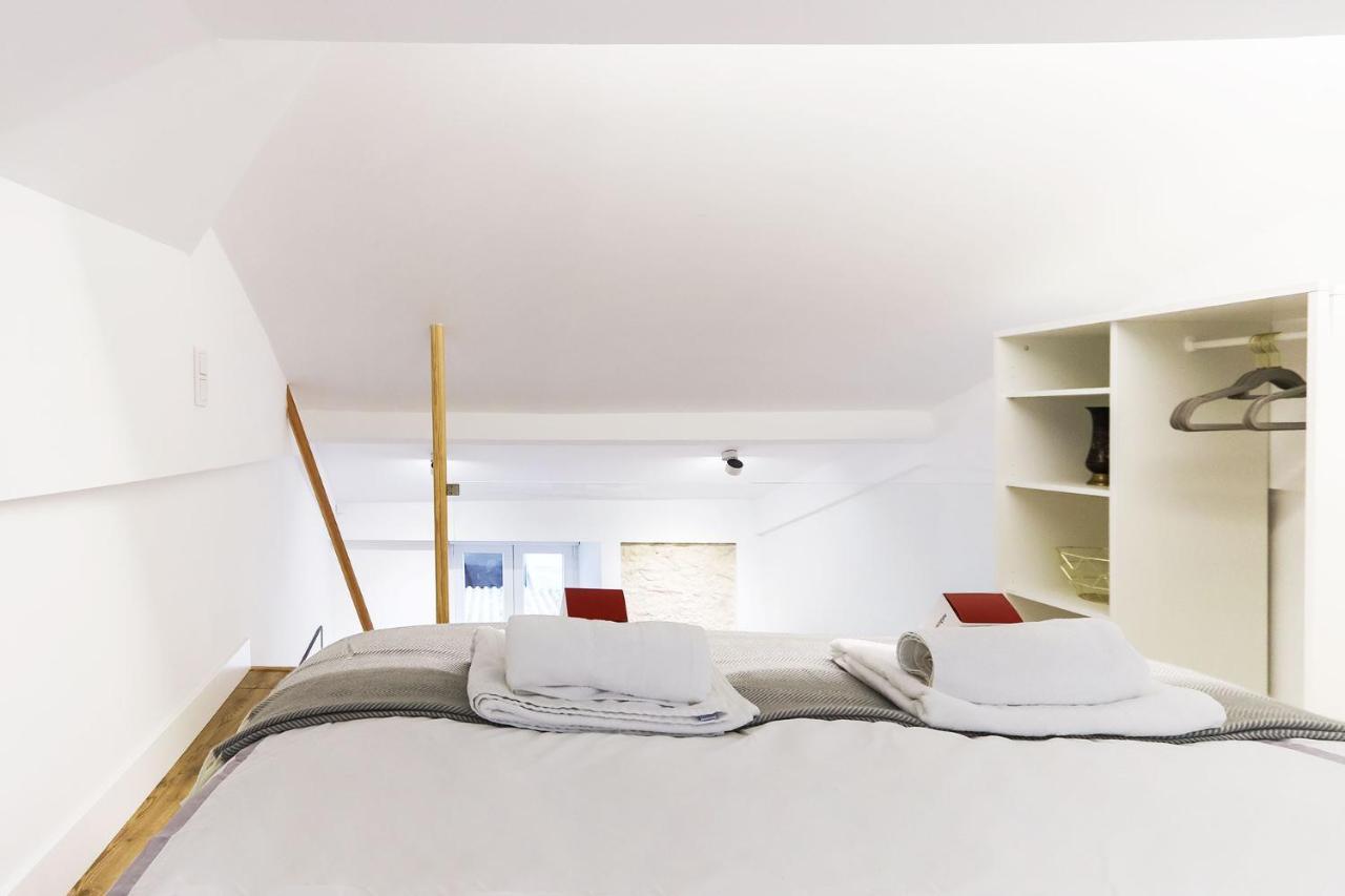 Apartment Charming Santos By Homing Lisbon